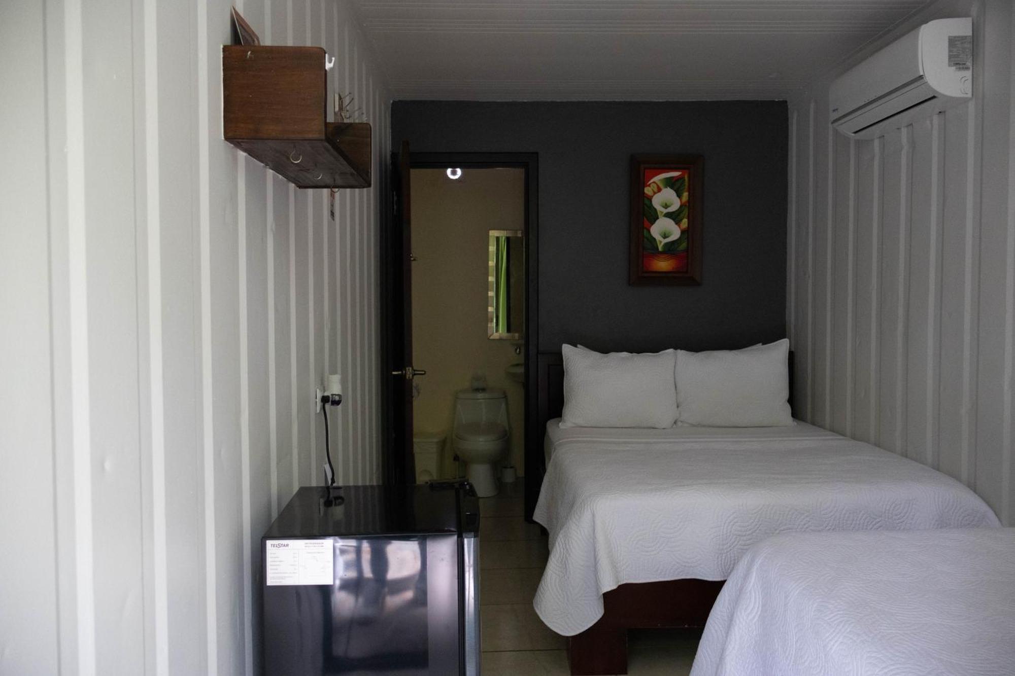 Hotel Relax Termalitas - Thermal Water La Fortuna Extérieur photo